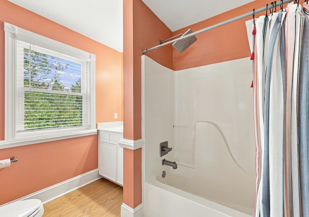 SpinAway | Top Level Hallway Bathroom