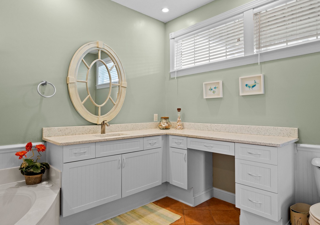 2 Full Bathroom