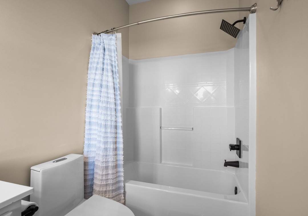 2 Full Bathroom