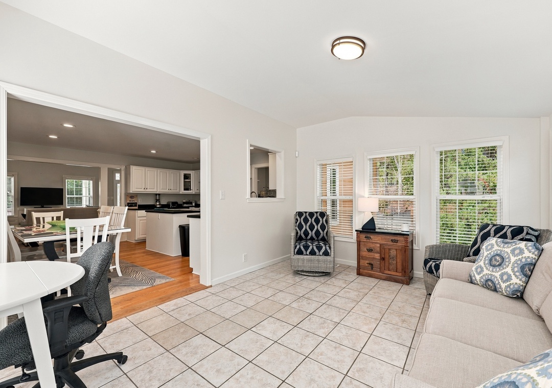 SpinAway | Ground Level Sunroom