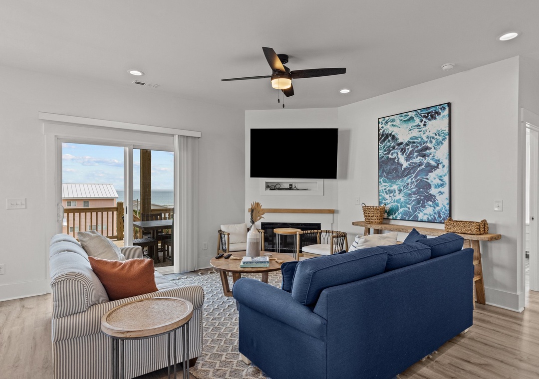 Waverlie's Watch | Living Room