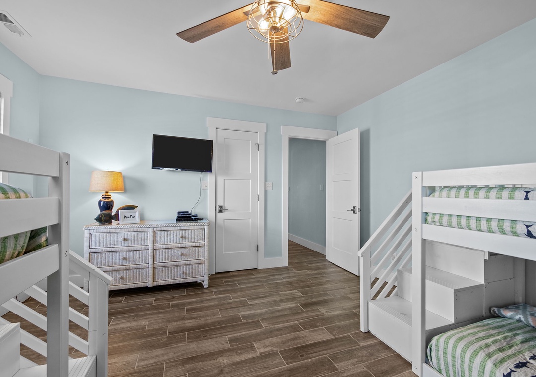 Bunk room 2