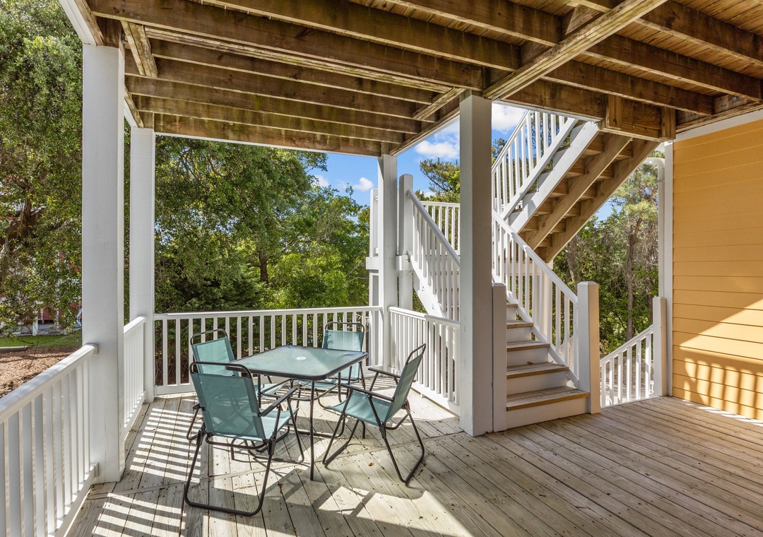 Mid-Floor Deck