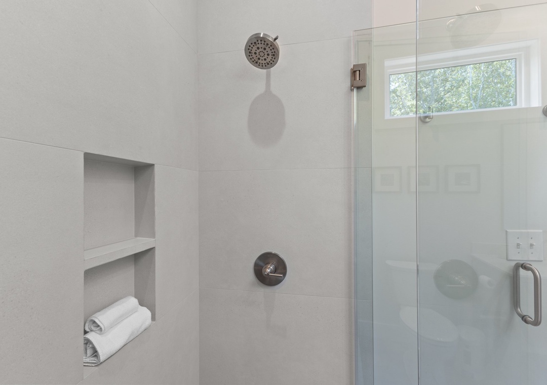 Full Bath