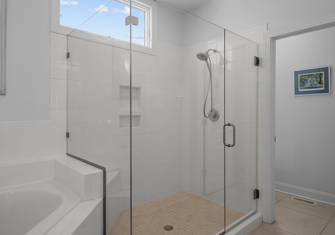 Primary Suite Bathroom