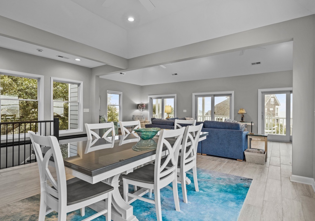 Dining room table