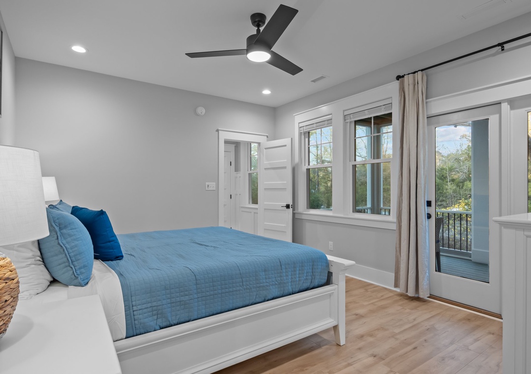 2nd Floor King Bedroom