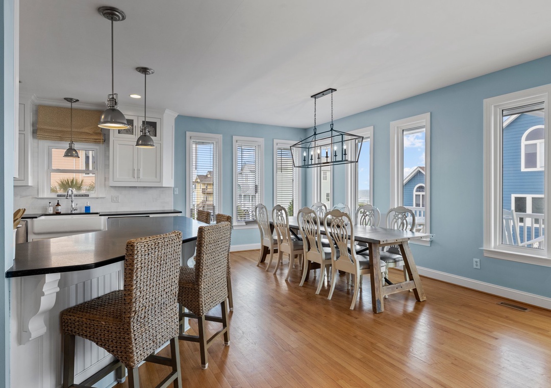 2 Dining room