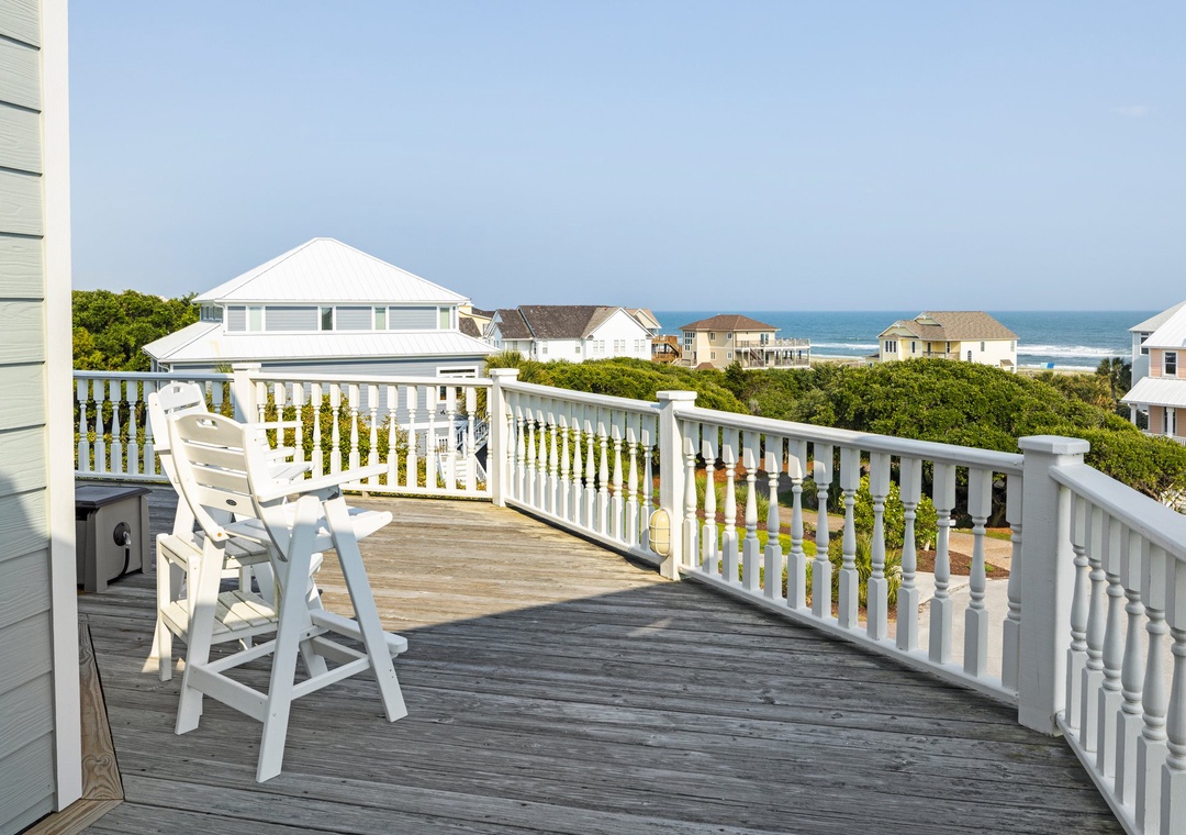 Top Floor Deck