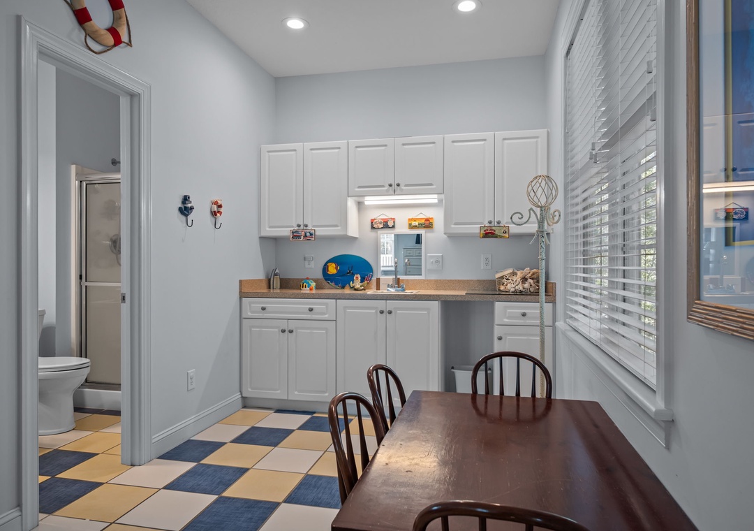 Ground Floor Mini Kitchen Area