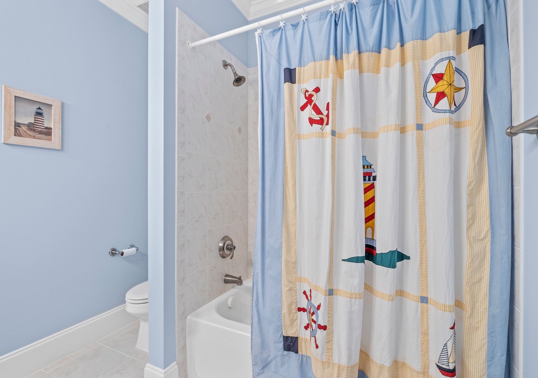 2 Attached bathroom