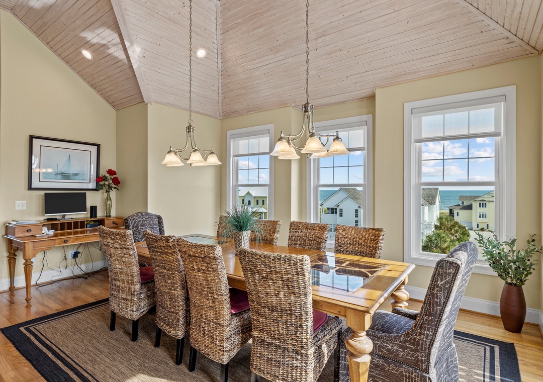 2 Dining room