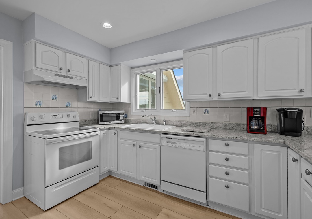 3 Kitchen