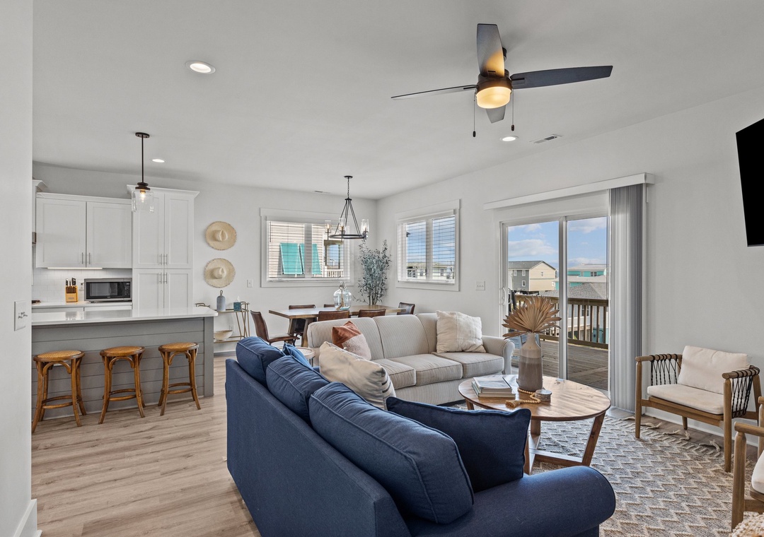 Waverlie's Watch | Living Room