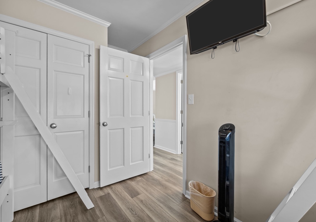 Your spacious hallway connects all areas, with ample storage and entertainment for relaxing evenings.