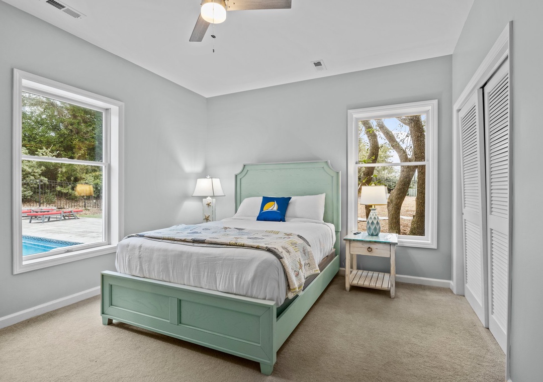 Queen Bedroom on Ground Floor