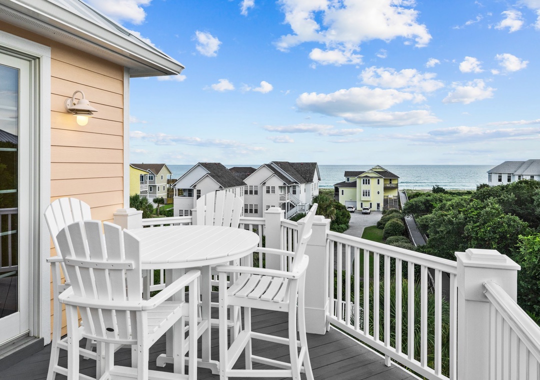 3rd floor balcony