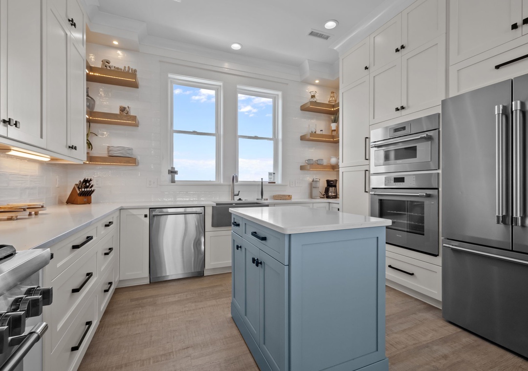 KITCHEN OVERVIEW