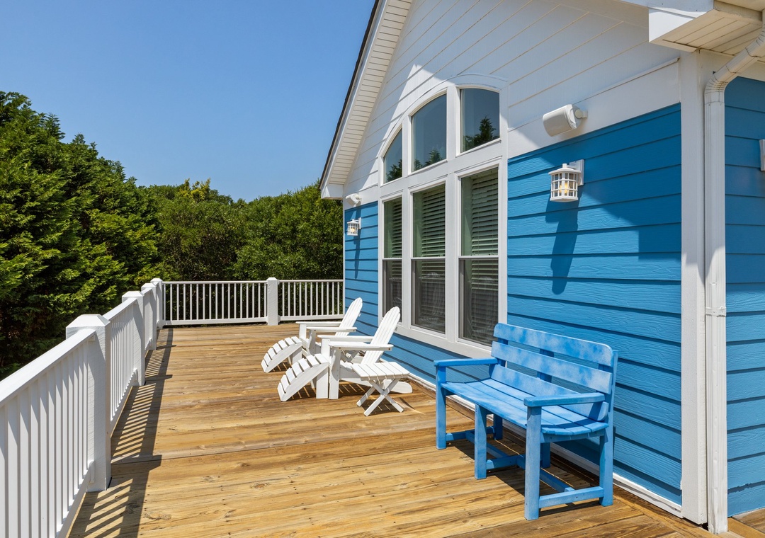 Top Floor Deck