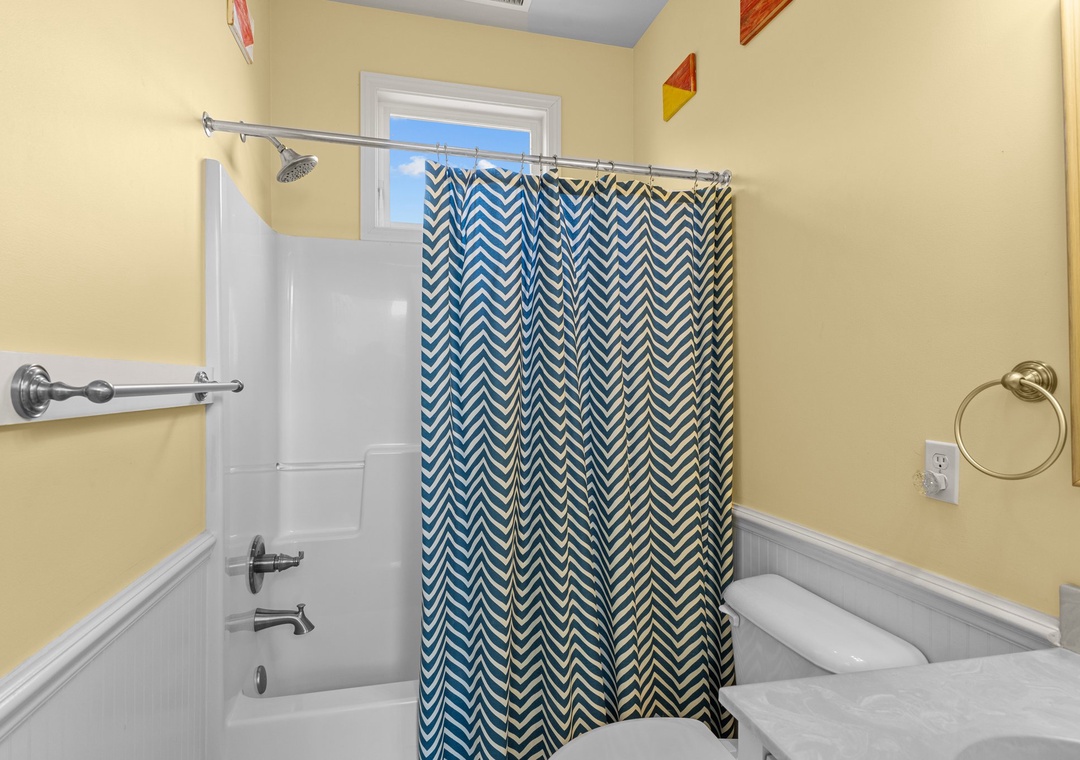 Top Floor Hallway Bathroom