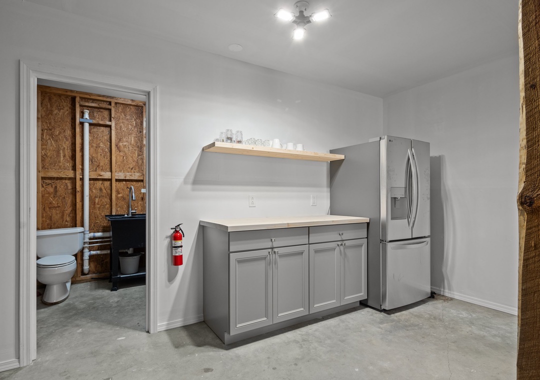 Ground Level Kitchenette