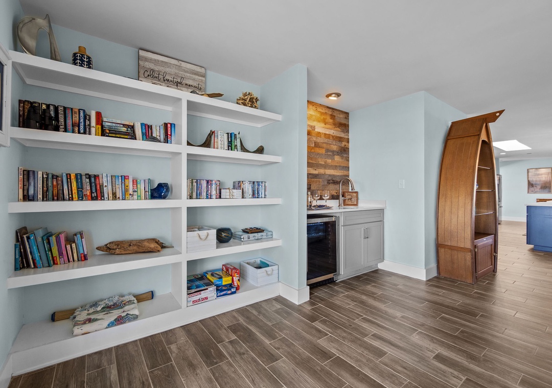 Book Shelf