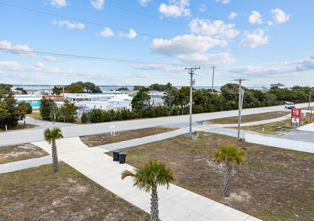 Soundview Deck off Kitchen