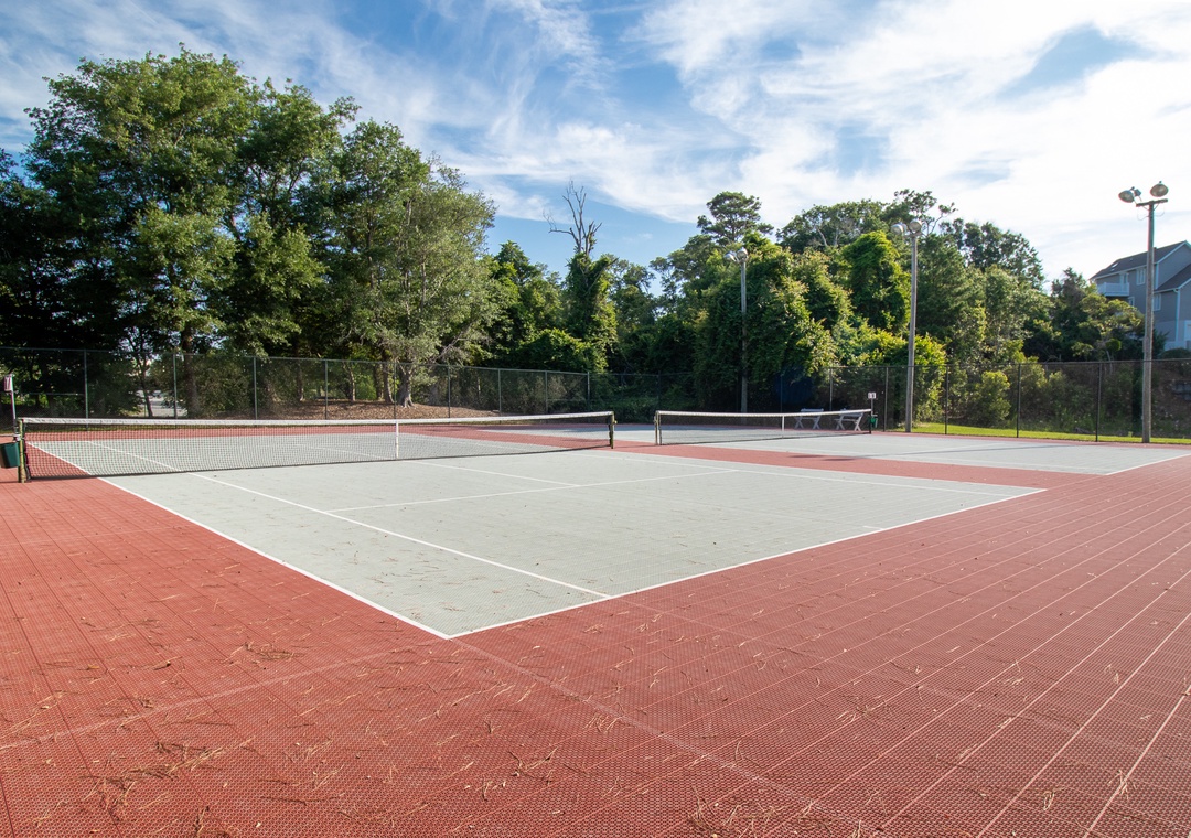 Community Tennis and Pickleball