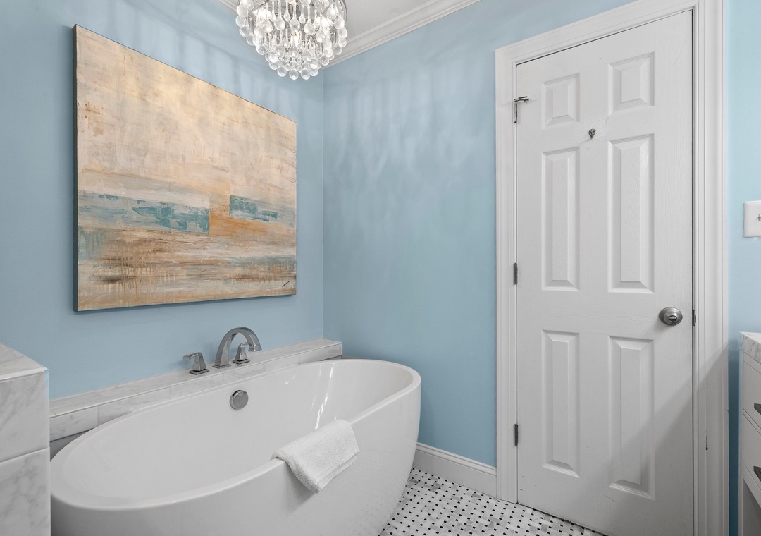 2 Attached Bathroom