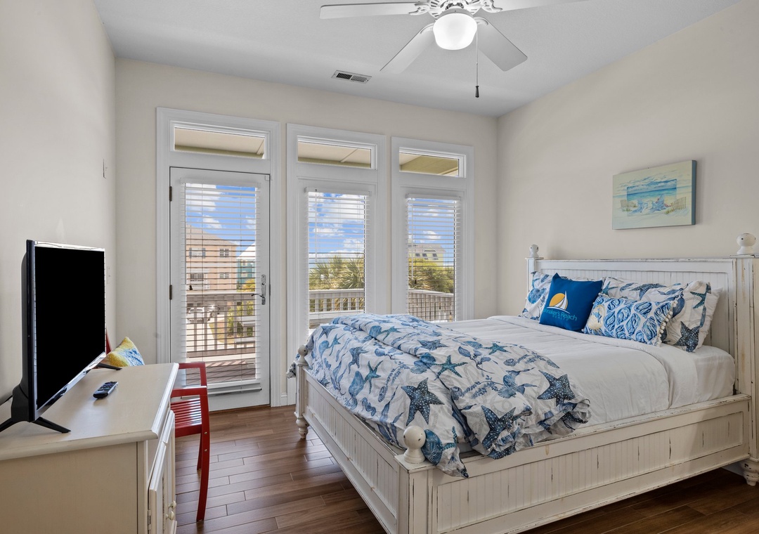 Sea Dream | Queen Bedroom