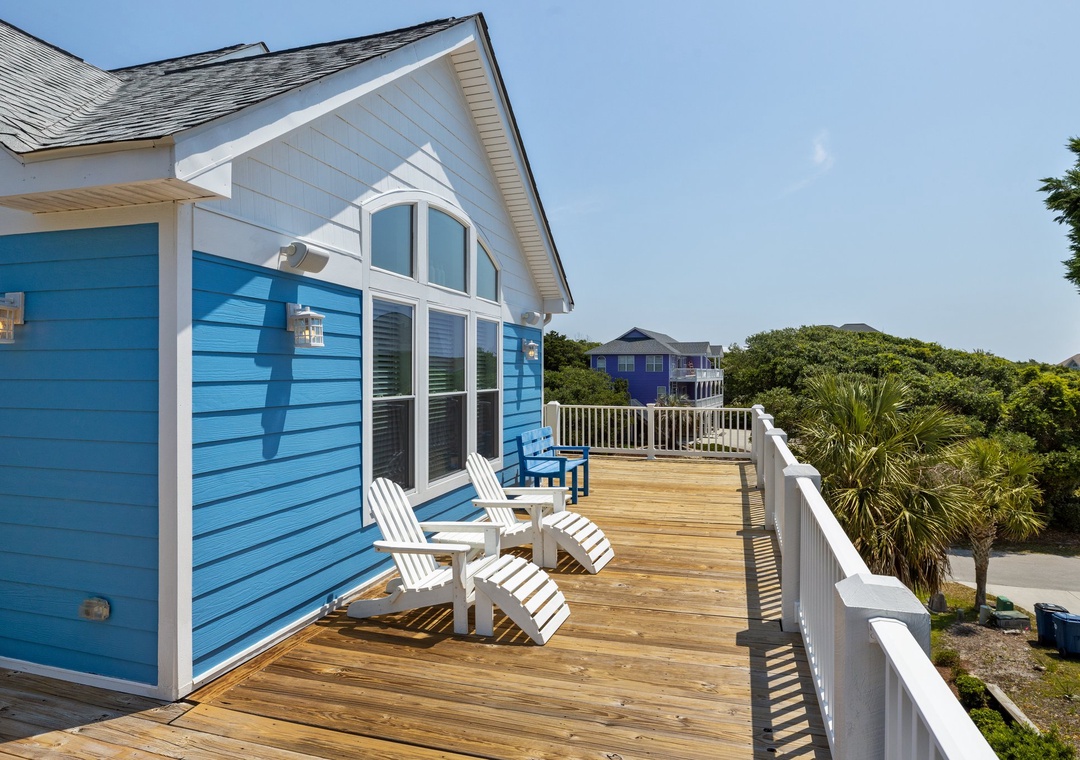 Top Floor Deck