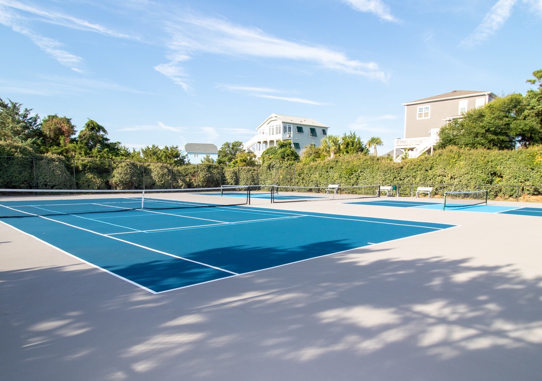 Community Tennis and Pickleball