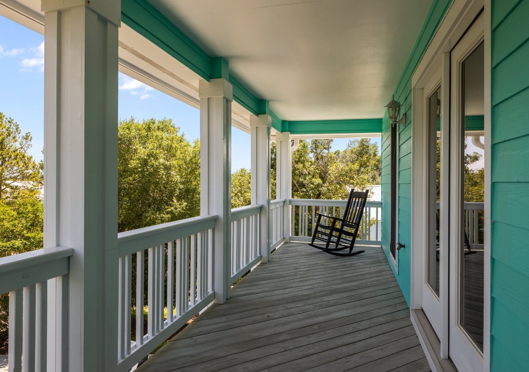 Top Floor Deck