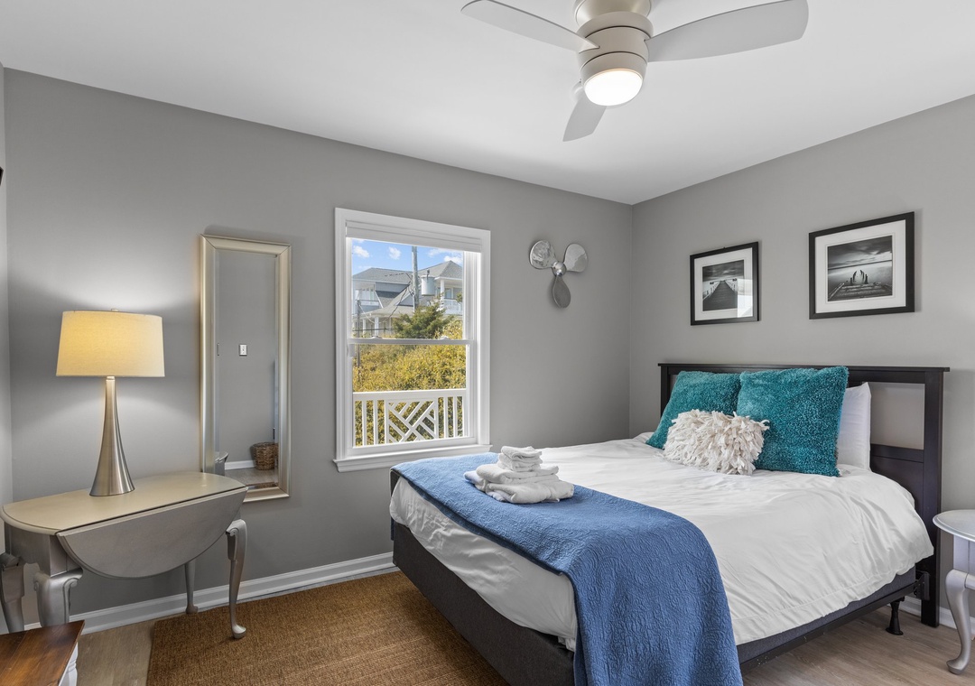 Queen Room
