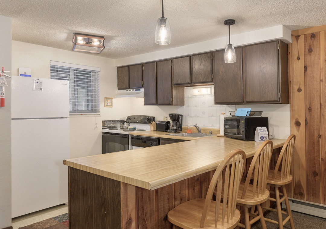 Beaver Village Unit #0623R