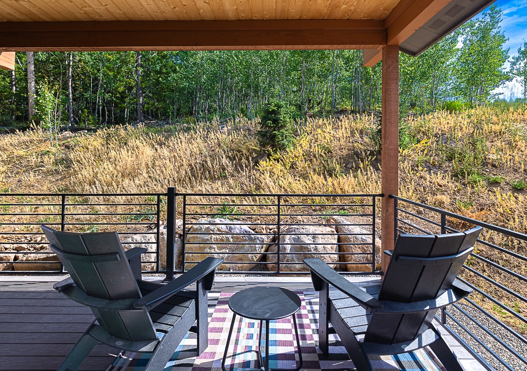 Step onto your private deck and breathe in the crisp mountain air as you gaze at towering aspens and golden meadows stretching into the distance. Perfect for morning coffee or evening relaxation.