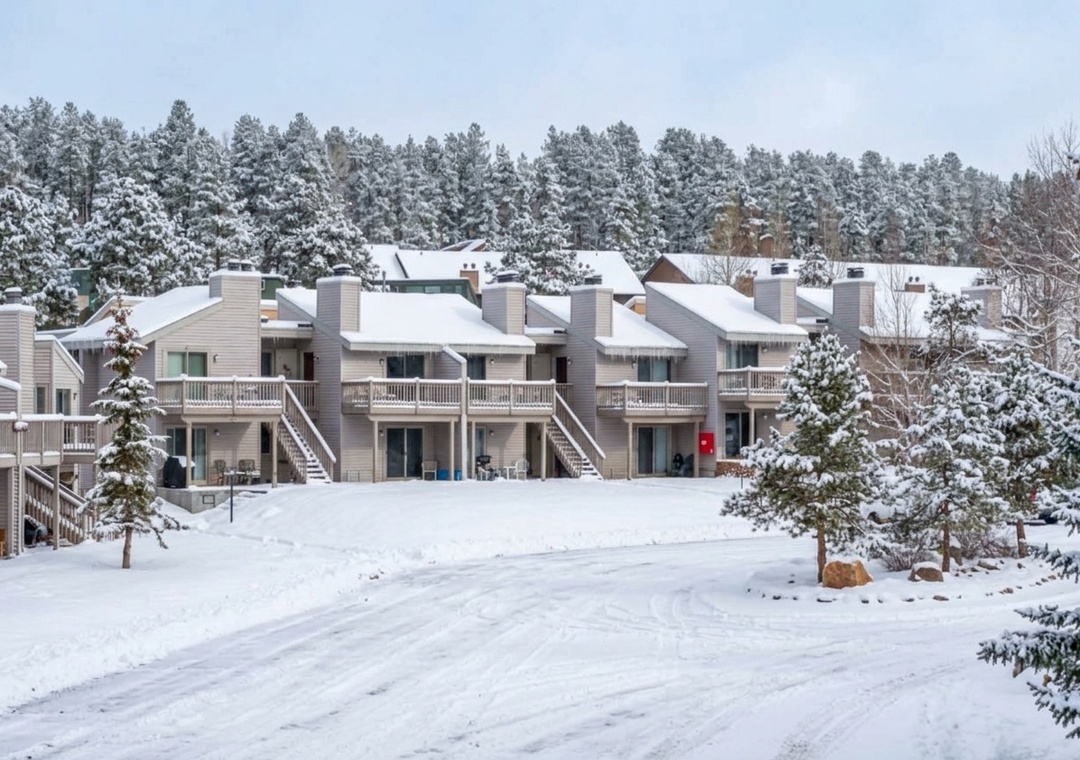 Meadow Ridge Court 12 Unit 4