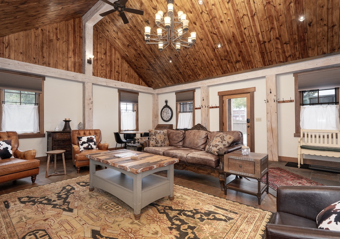 133 Eisenhower Cabin
