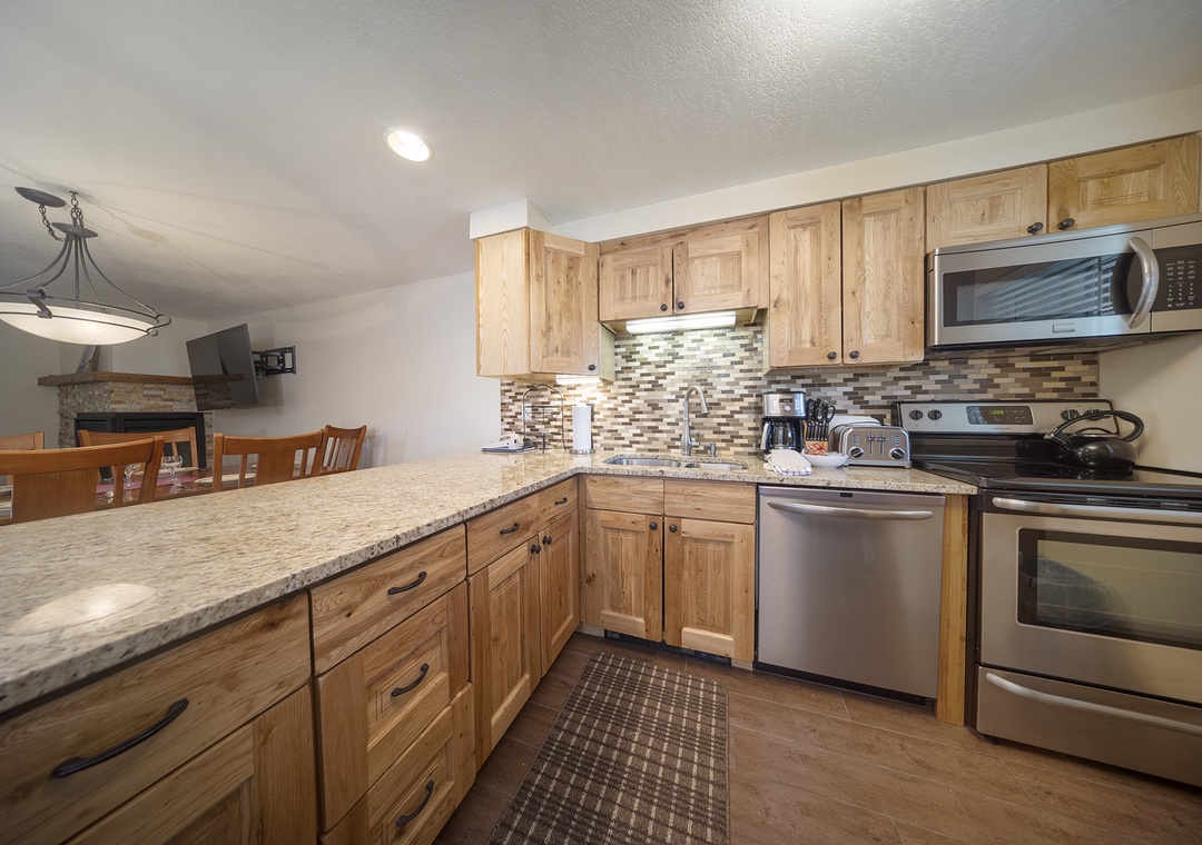 Beaver Village Unit #1123R