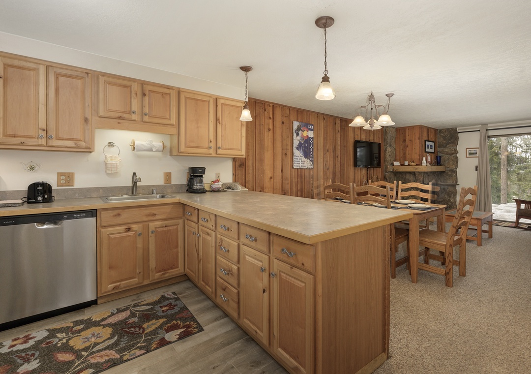 Beaver Village Unit #0711R