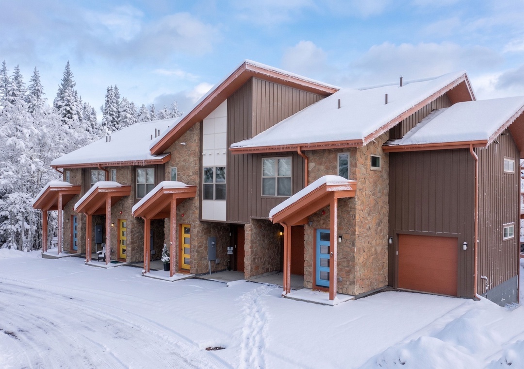 15 Saddle Horn Way - Rendezvous