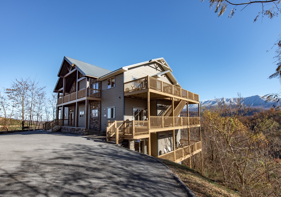 2-02_MajesticOverlook