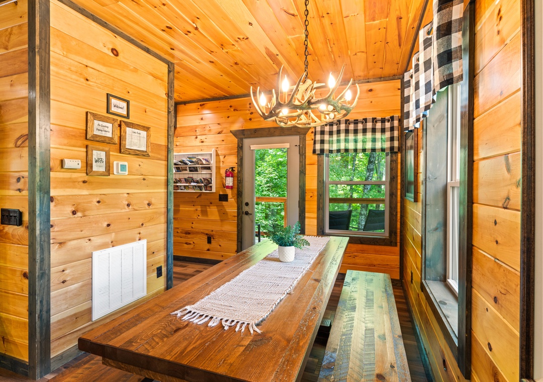 09-374-Buena-Vista-Dr-Sevierville-TN-9