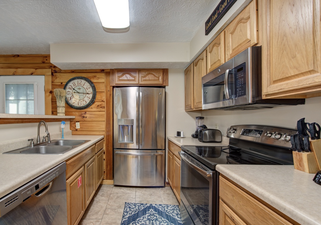 8-08_LilSmokyMtnRetreat