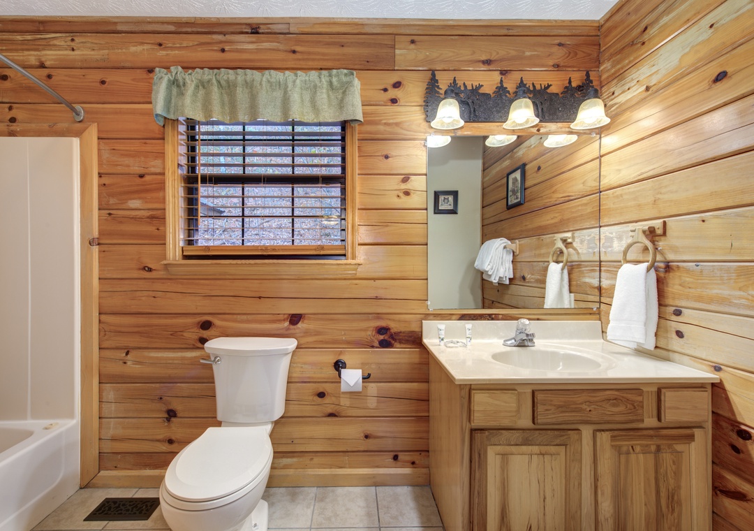 18-17_1640EaglesReach