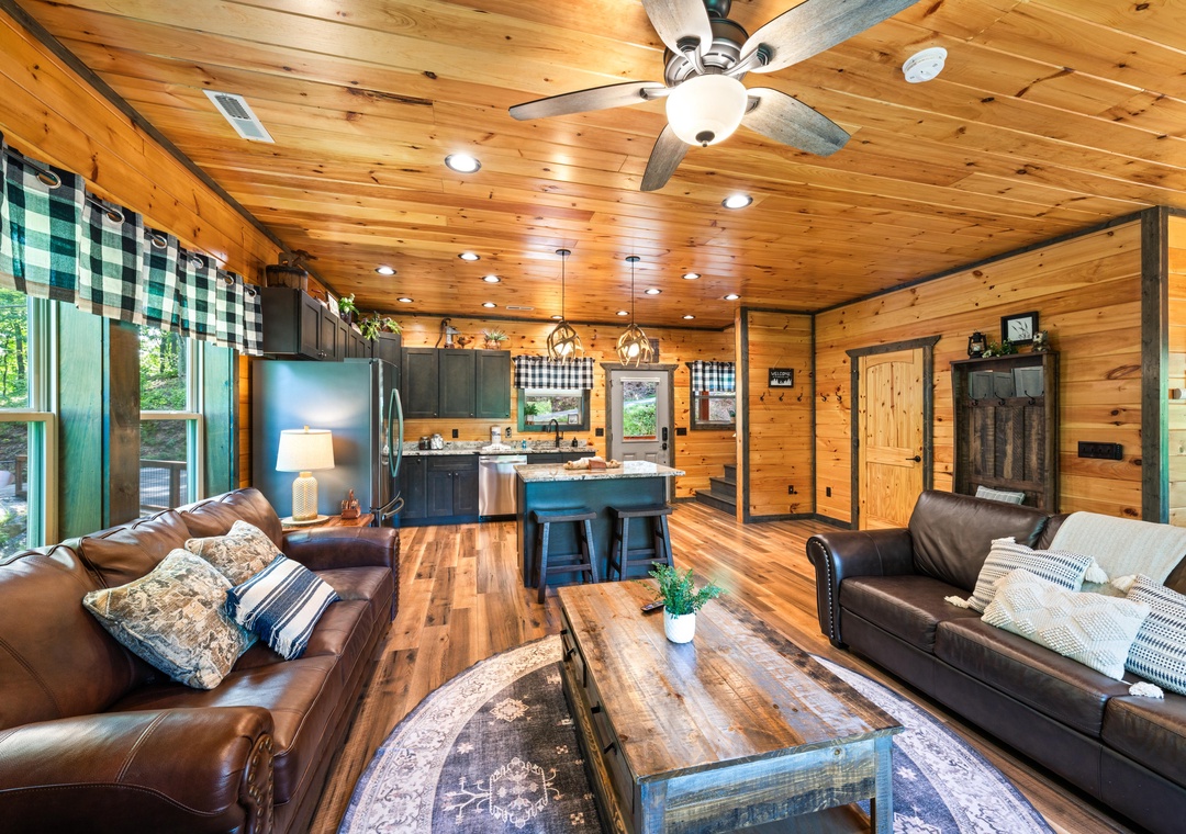 03-374-Buena-Vista-Dr-Sevierville-TN-3