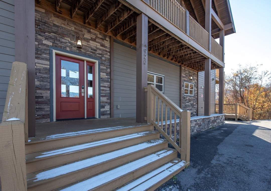 61-61_MajesticOverlook