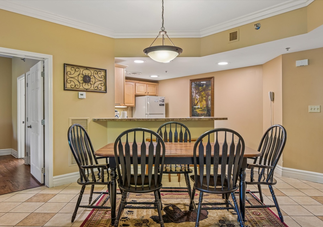 29-Dining Room