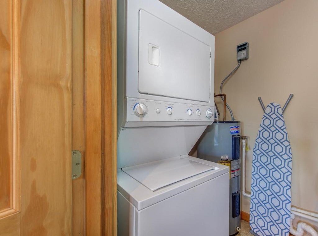 Your private washer and dryer combo makes packing light a breeze, letting you freshen up your wardrobe anytime during your stay.