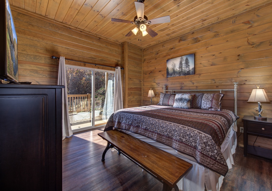 49-49_MajesticOverlook